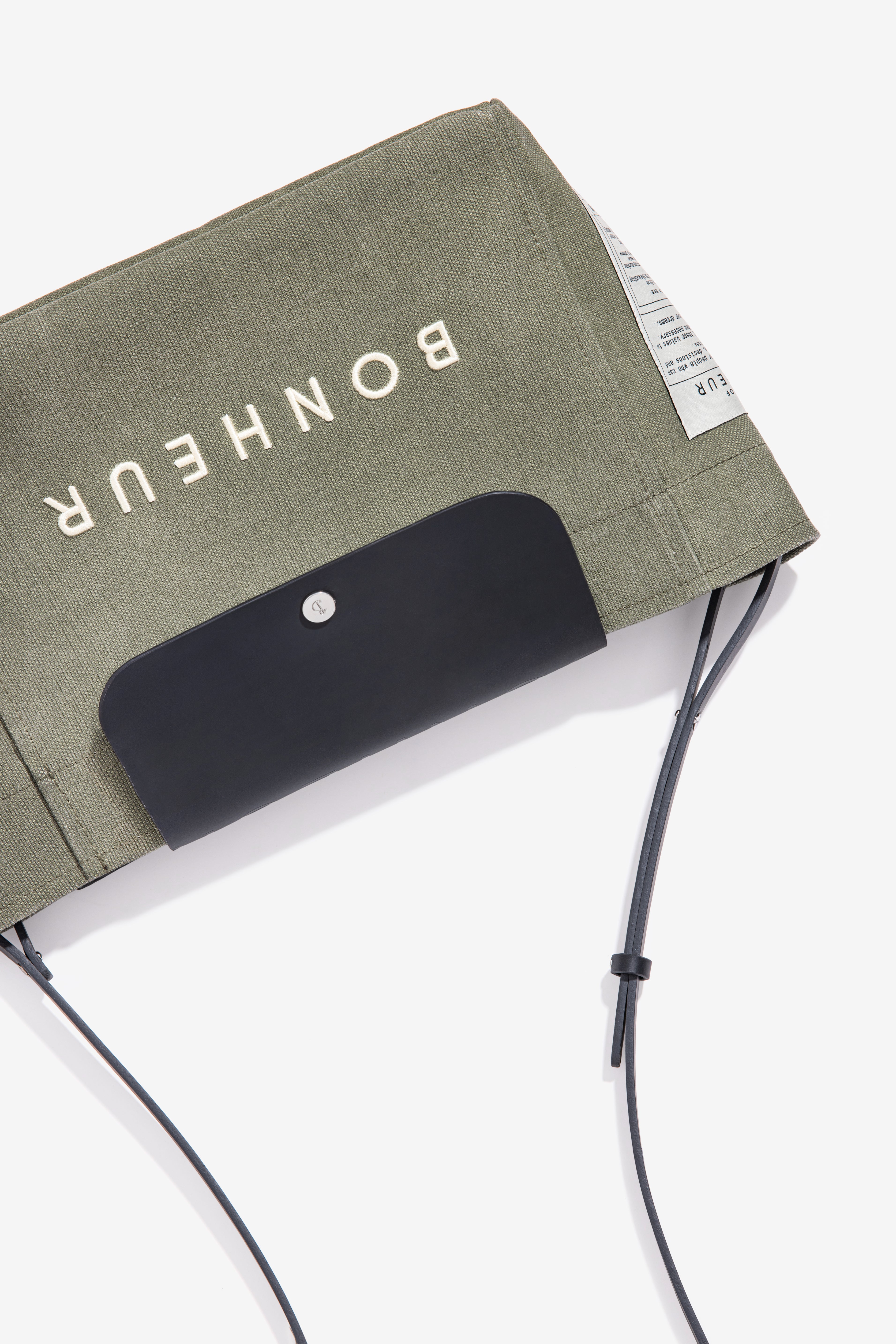 N°6 Canvas Clutch+Bag - Green Tea