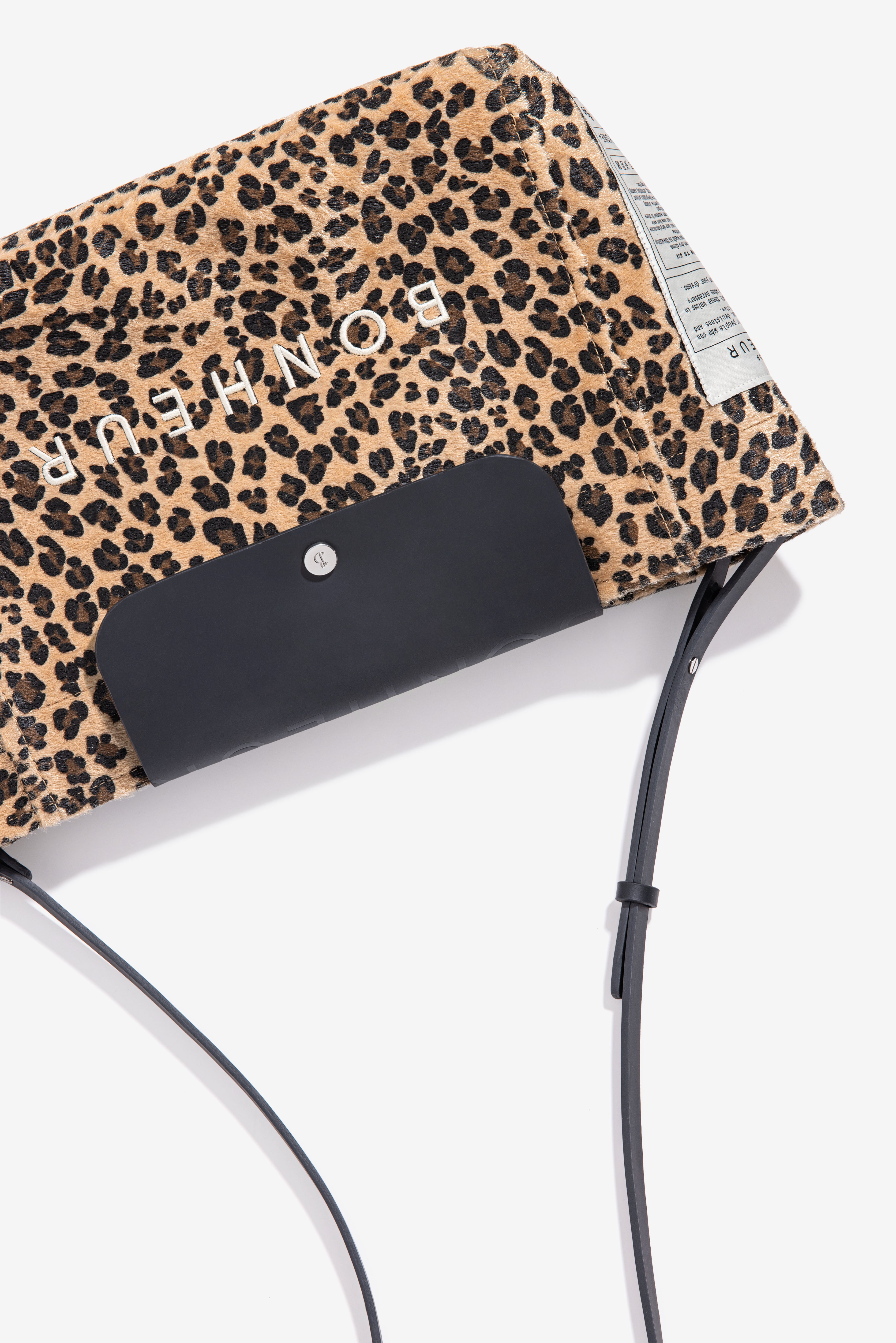 N°6 Canvas Clutch+Bag - Leopard